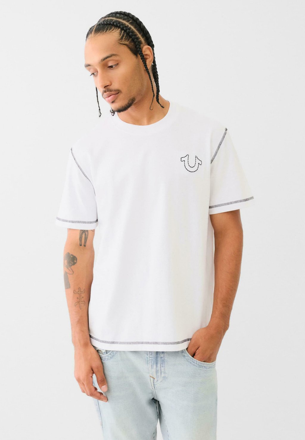 

Базовая футболка TEE True Religion, белый