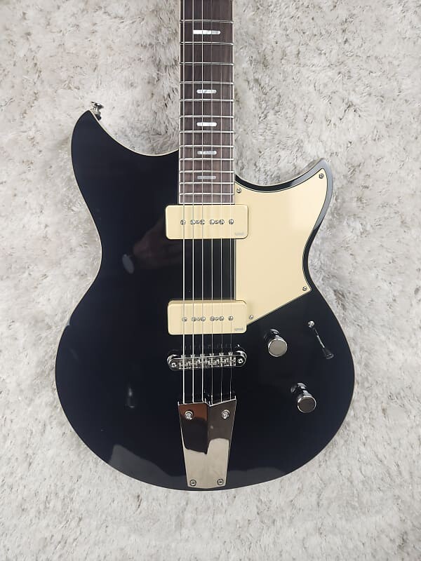 

Электрогитара Yamaha Revstar Standard RSS02T Black w/Gigbag