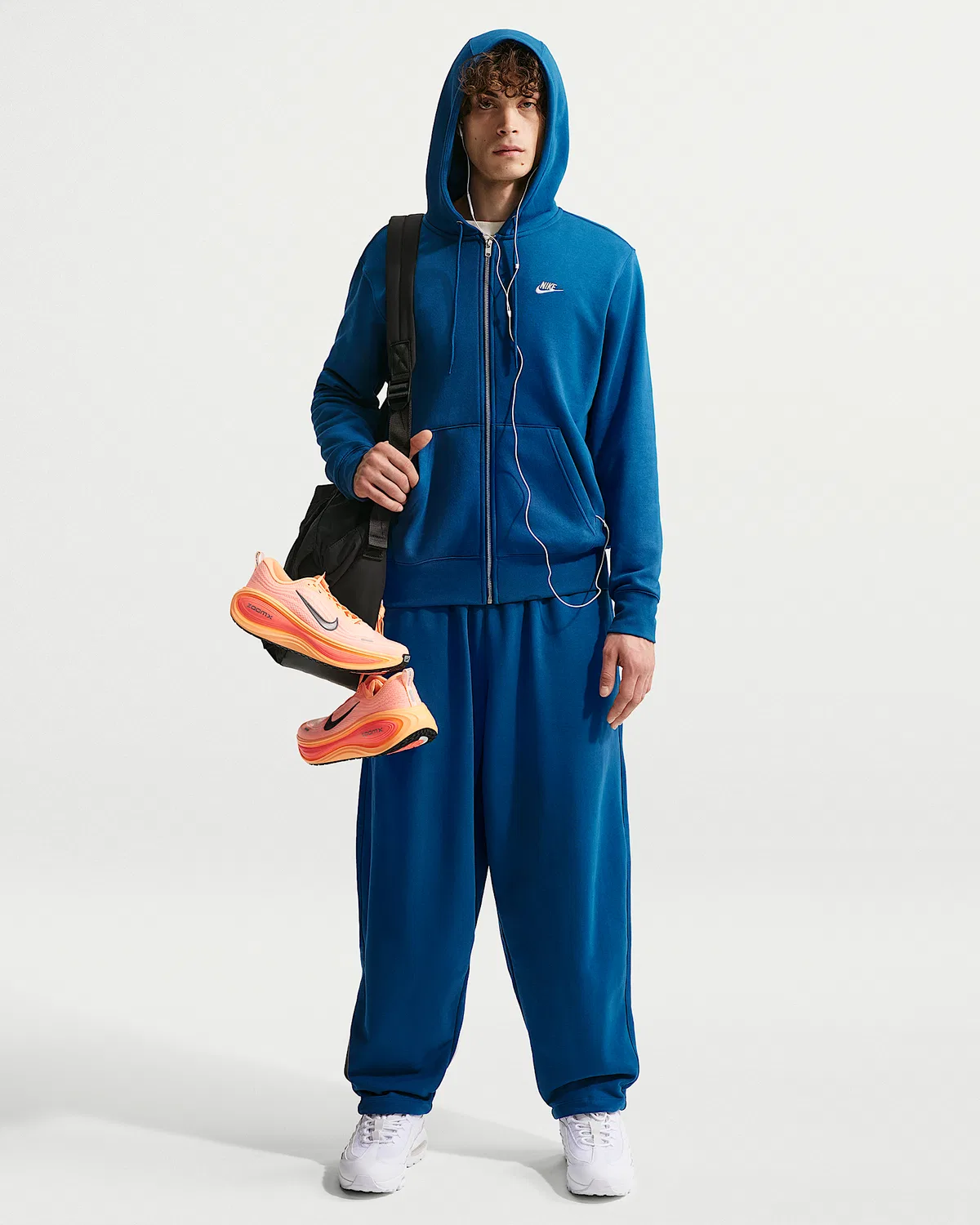 Мужская флисовая кофта на молнии Nike Club, Court Blue/Court Blue/Light Khaki — фото 4