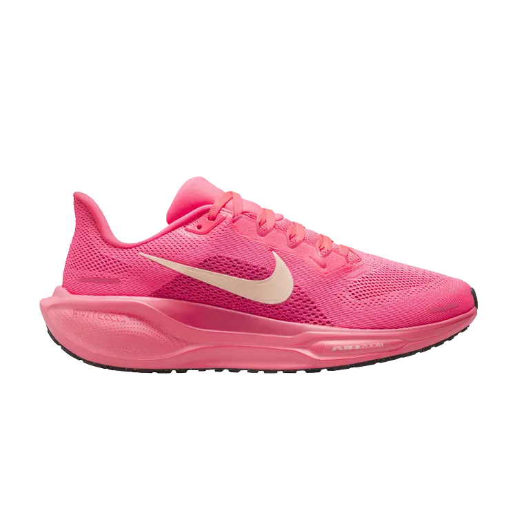 

Кроссовки Wmns Air Zoom Pegasus 41, цвет Hot Punch