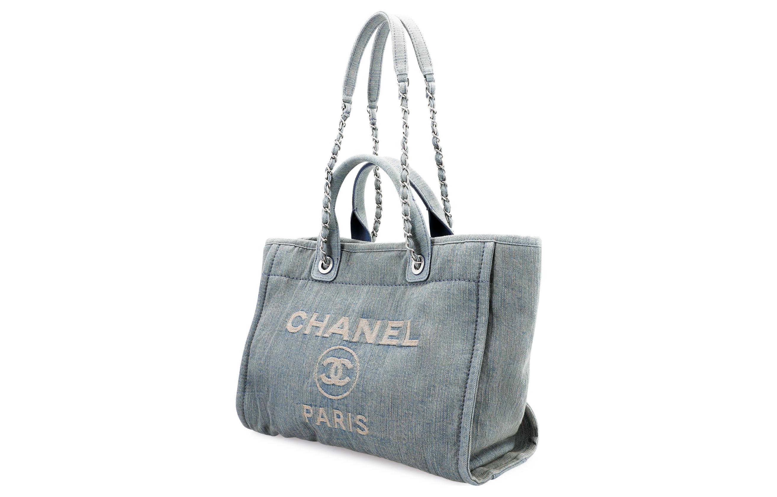 Маленькая джинсовая сумка-шопер 23S светло-голубая AS3257 CHANEL — фото 2