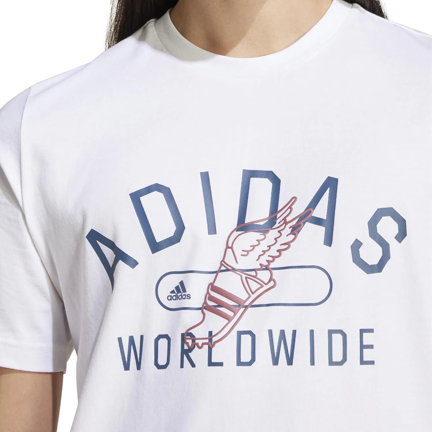 Мужская тренировочная футболка adidas с графическим принтом, круглым вырезом и коротким рукавом, зеленого цвета — фото 3