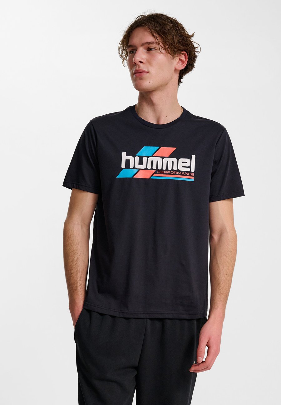 

Футболка Hummel Print T-shirt, Black White/Black, Белый, Футболка Hummel Print T-shirt, Black White/Black