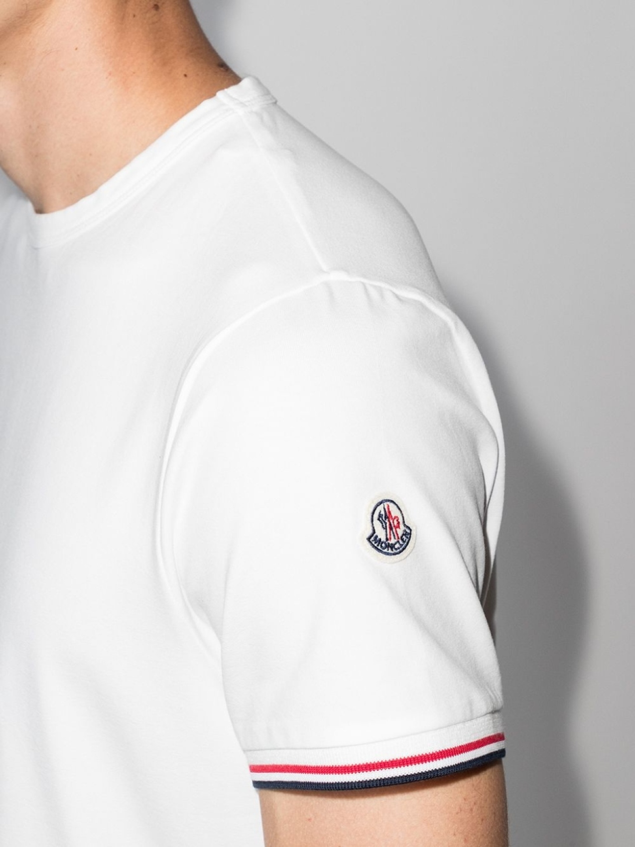 Moncler футболка с короткими рукавами и нашивкой-логотипом, белый — фото 4