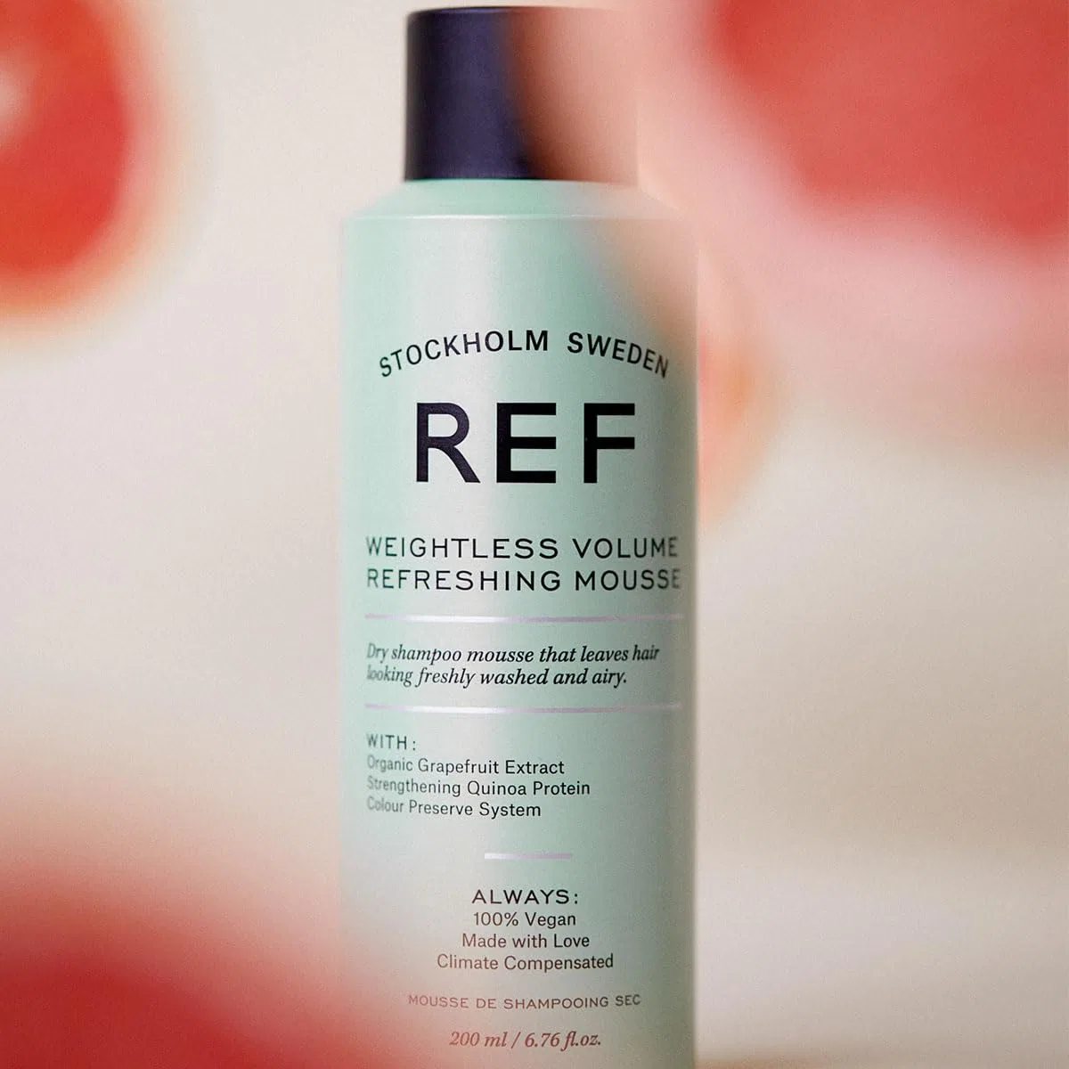 Освежающий мусс-сухой шампунь «Weightless Volume Refreshing Mousse» от REF, 200 мл Ref — фото 4