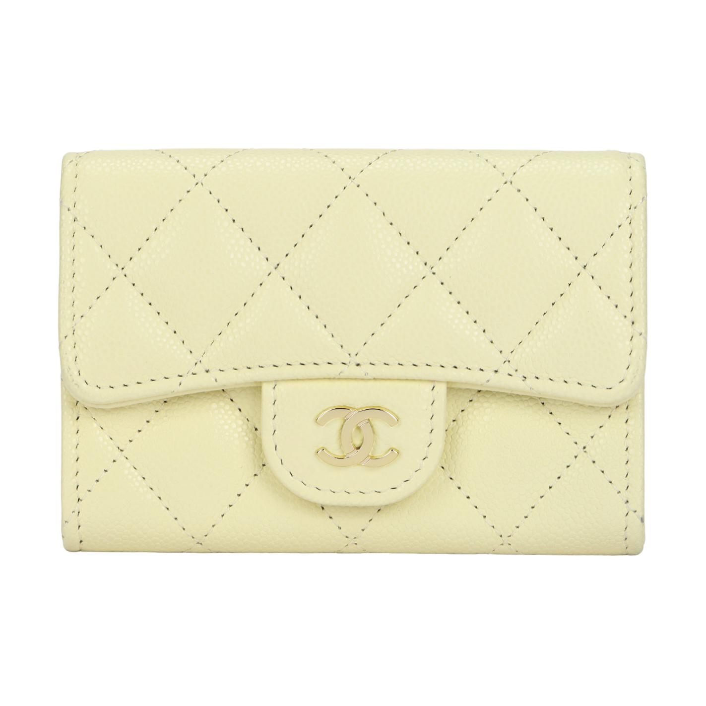

CHANEL Маленький картхолдер для женщин Shiny Grain Calfskin & Gold Metal желтый