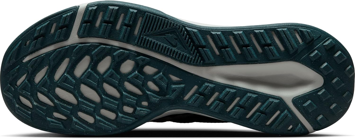 Мужские кроссовки Nike Juniper Trail 2 Nn низкие, черный/бордовый — фото 2