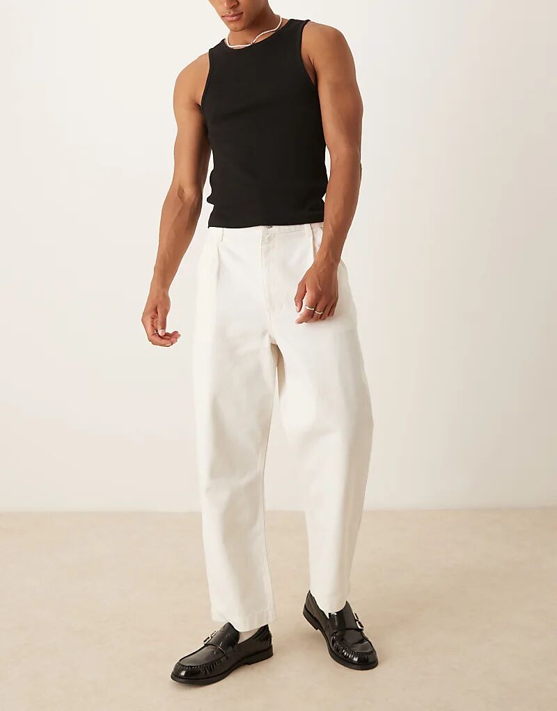 

Свободные зауженные джинсы ASOS DESIGN цвета экрю