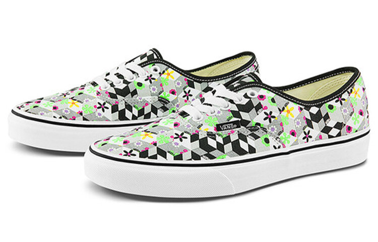 

Кроссовки Vans Authentic CHECKER CUBE Black