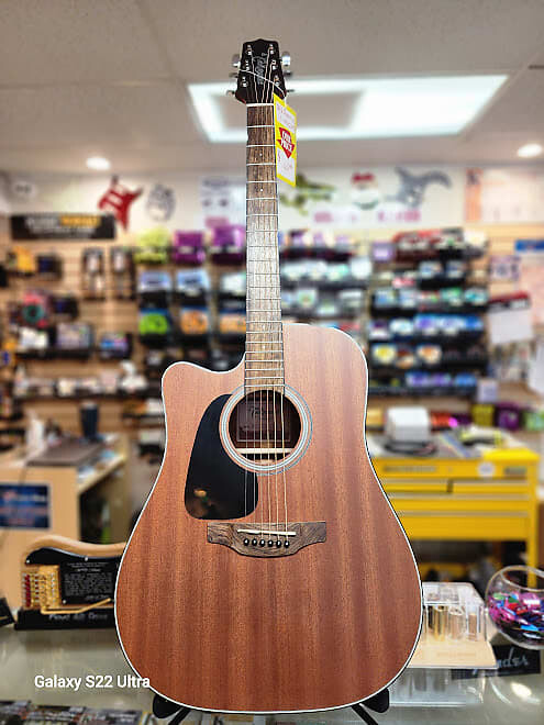 

Акустическая гитара Takamine GD11MCE NS LH Dreadnought Cutaway Acoustic Electric Guitar Satin