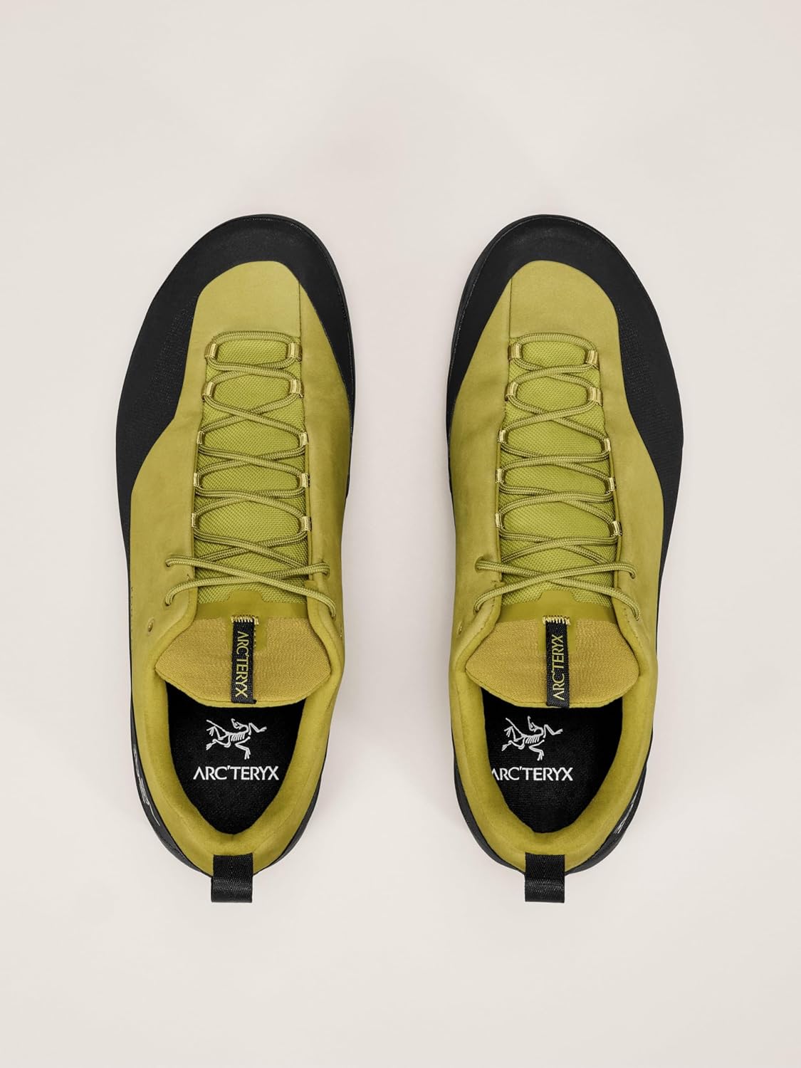 Мужские кроссовки Arc'teryx Konseal - прочная обувь для походов с поддержкой свода стопы, мужская обувь для боулдернга, горных походов и скалолазания, черный — фото 4