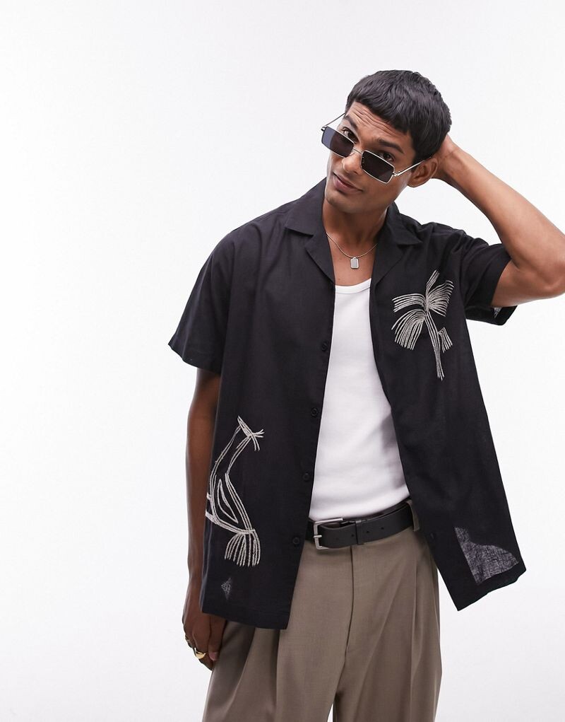 

Черная рубашка с короткими рукавами и вышивкой Topman