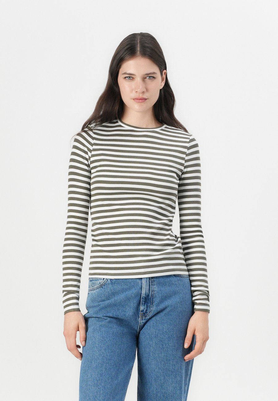 

Топ ONLY ONLMAI STRIPE, Kalamata/White/Dark Green