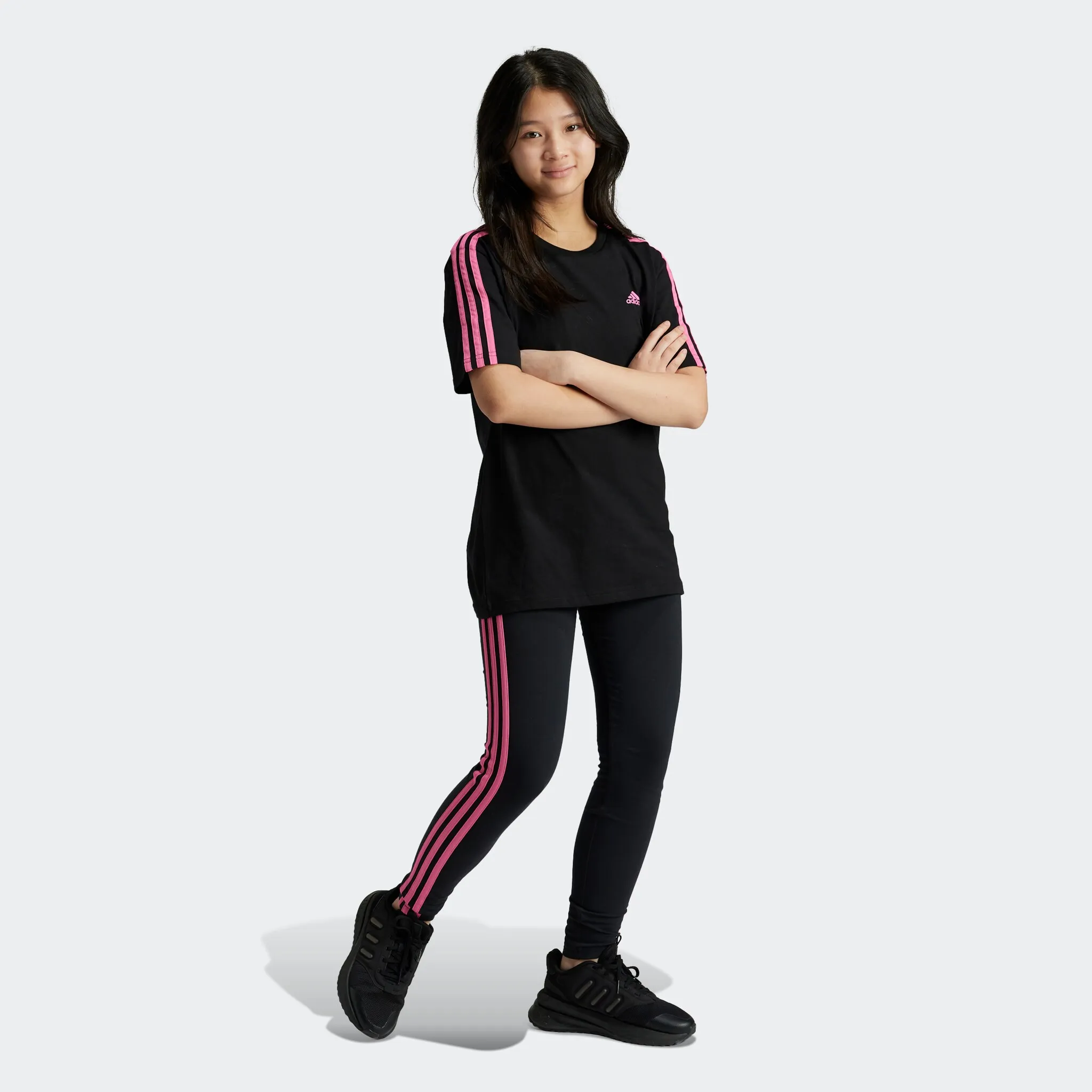 

Леггинсы adidas Sportswear «ESSENTIALS 3-STRIPES COTTON», (1 шт.), черный/пурпурный