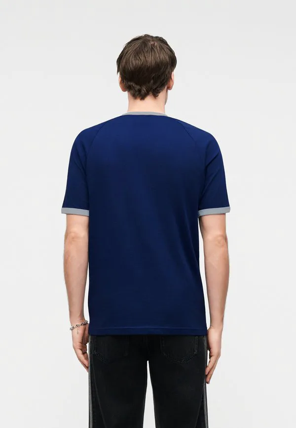 Футболка унисекс с принтом Adidas Originals, Dark Blue — фото 2