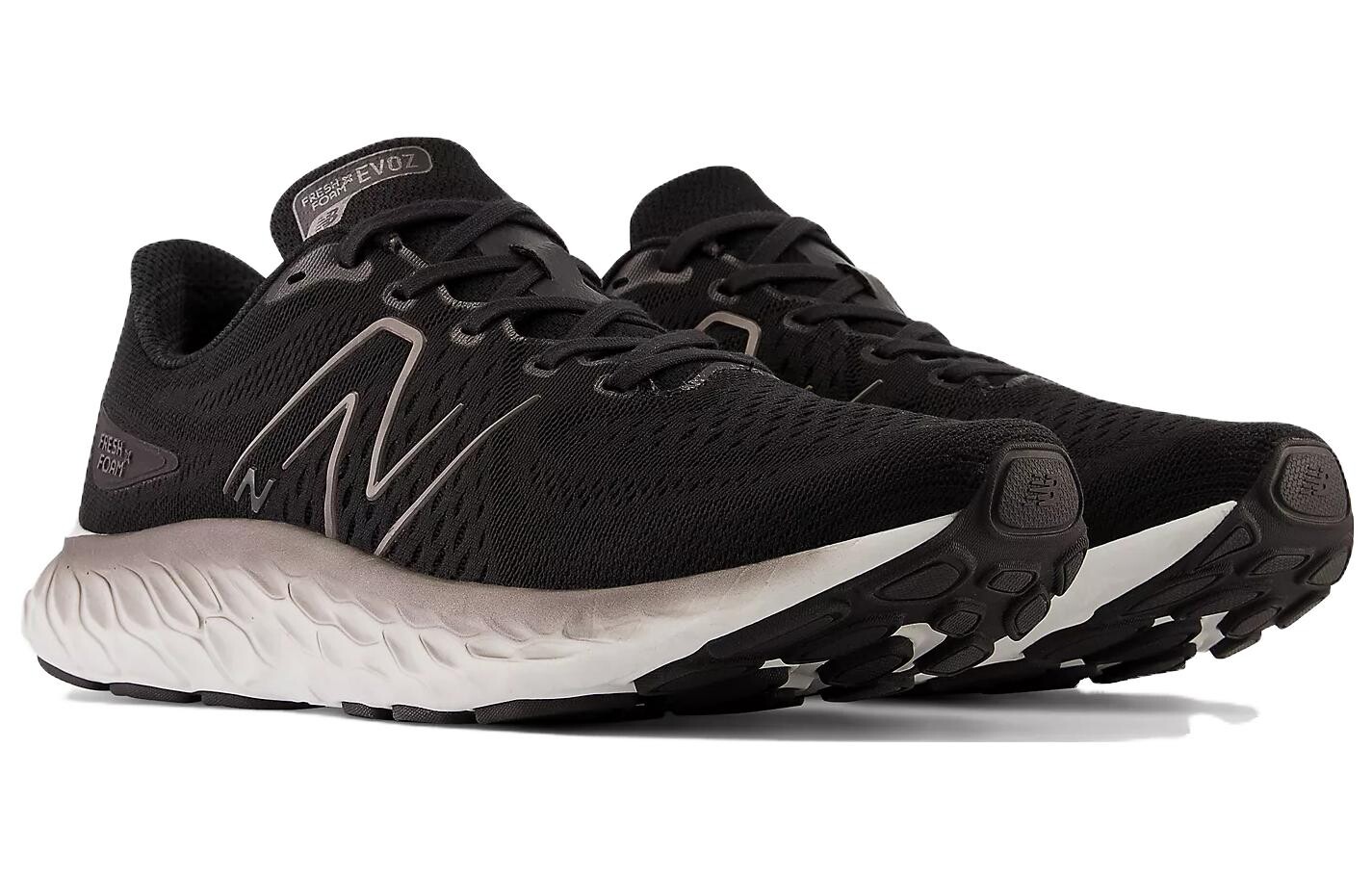 Кроссовки Evoz V3 мужские с низким верхом, черные/серебристые New Balance — фото 3
