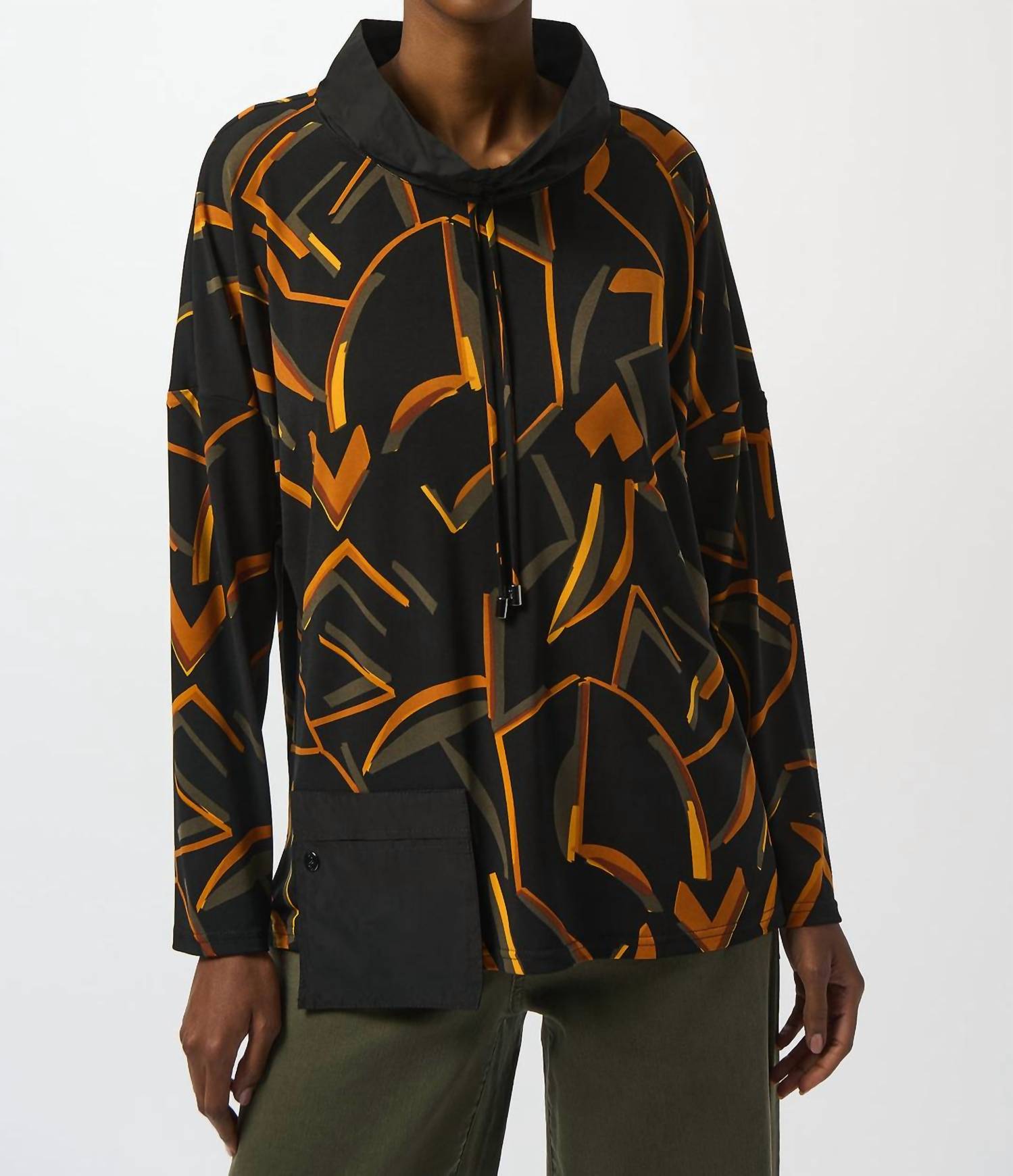 

Шелковистый трикотажный топ свободного кроя с абстрактным принтом, черный/мульти Joseph Ribkoff, черный/мультиколор