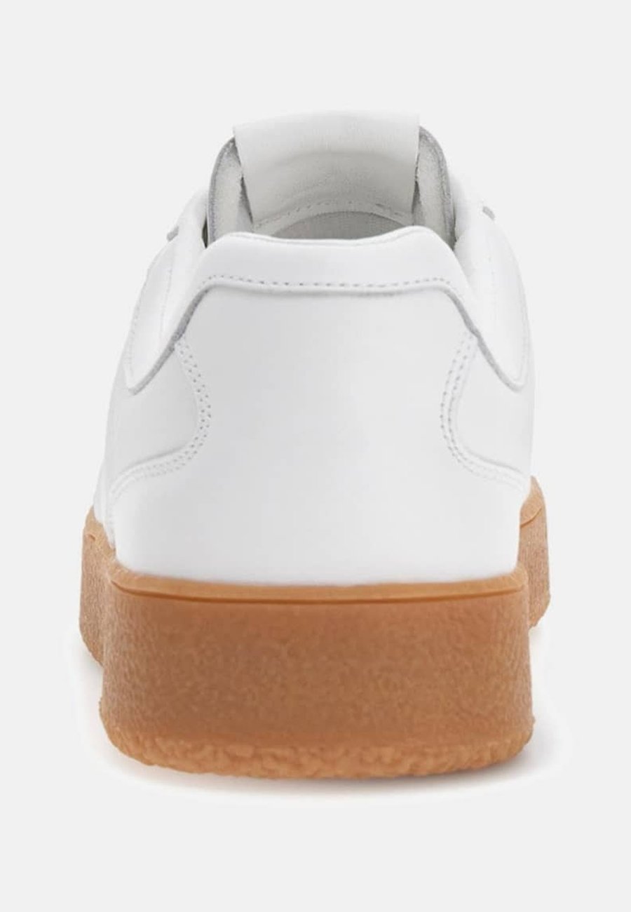 Кроссовки Guess Trainers, Weiß/White — фото 4