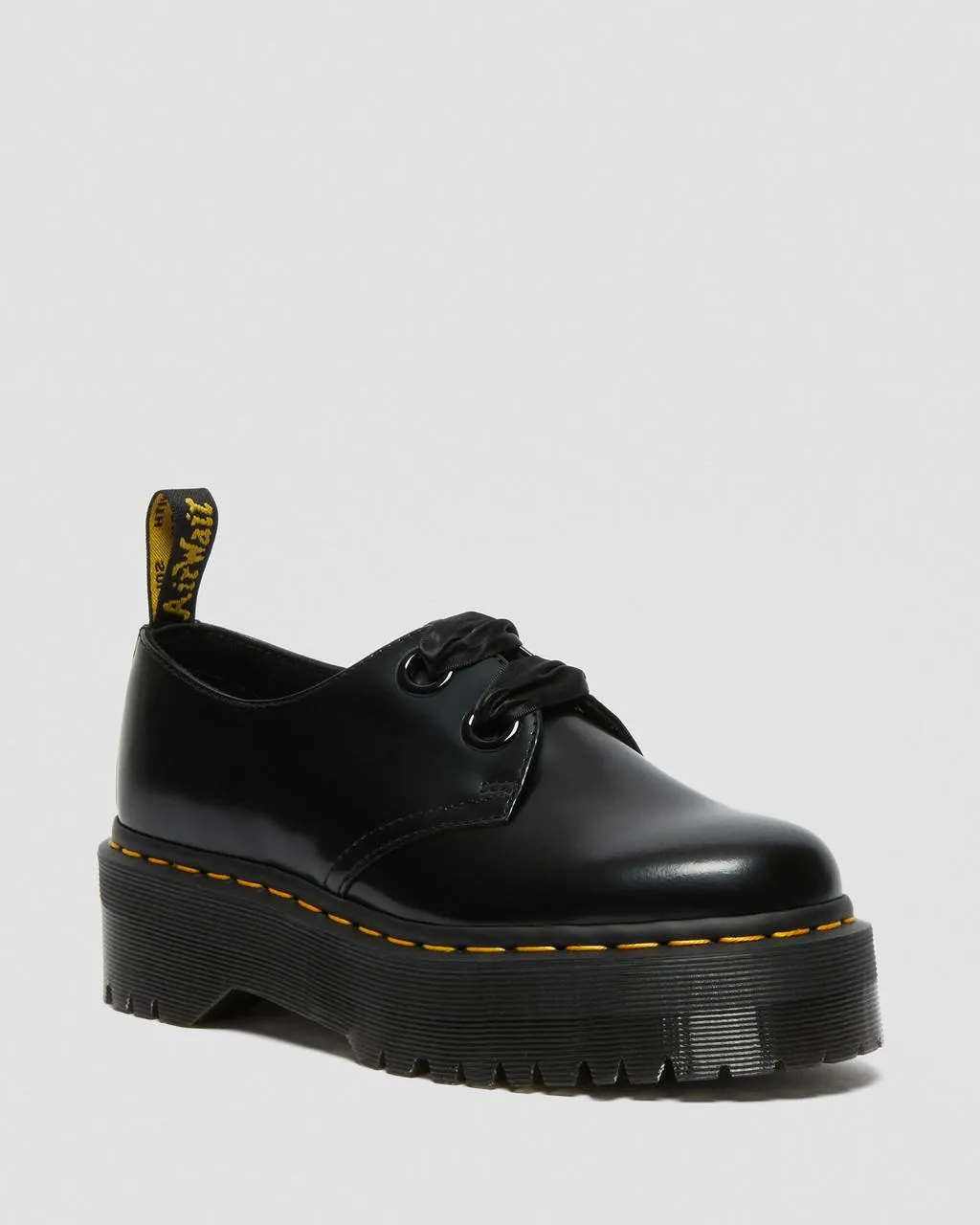 

Dr. Martens Holly Женские кожаные туфли на платформе, цвет Black — Buttero