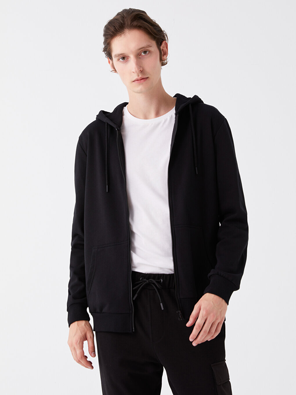 

Мужской спортивный кардиган Standard Mold с капюшоном LCW Casual, новый черный