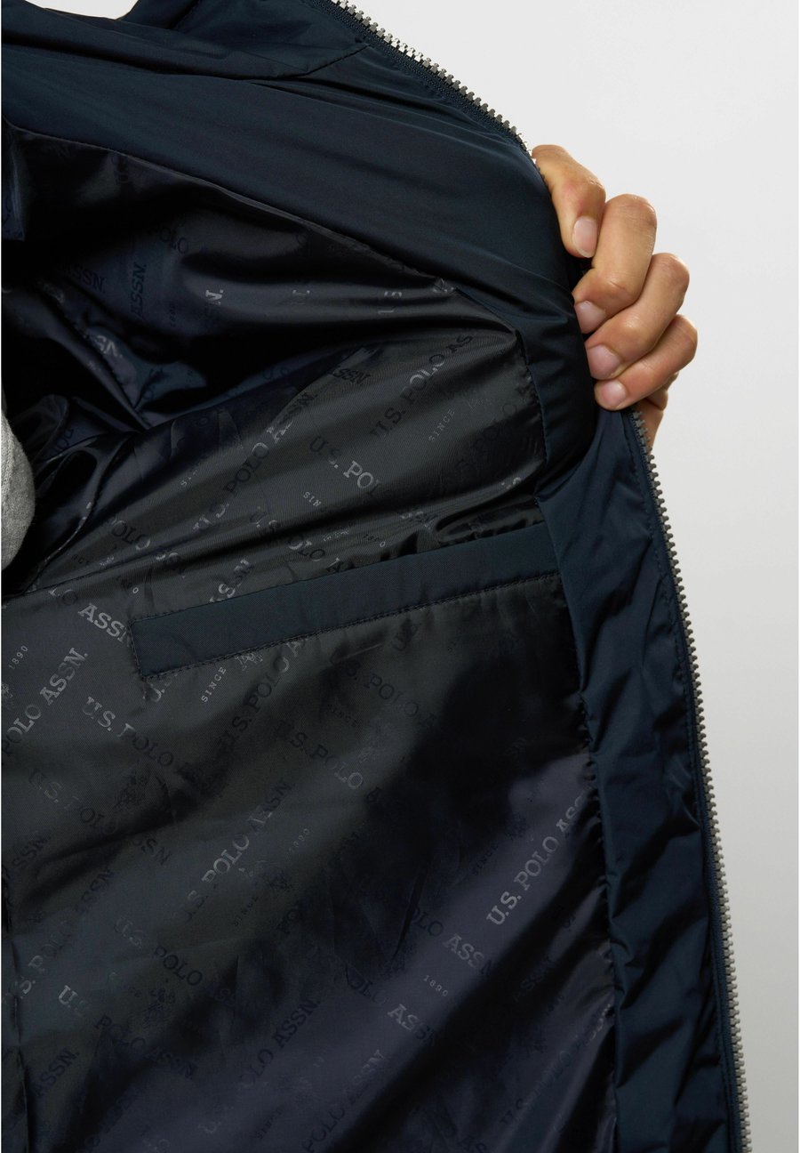 Пальто U.S. Polo Assn. ALBERT, Dark Sapphire/Dark Blue — фото 4