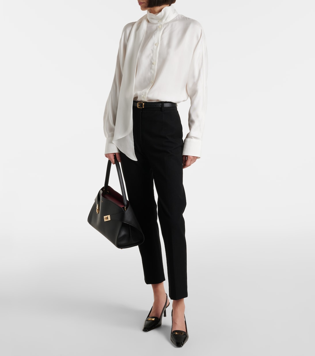 Туфли-лодочки из лакированной кожи с открытой пяткой Ferragamo, Nero — фото 3