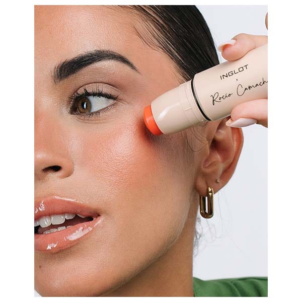 Румяна в стике с естественным финишем. INGLOT Power Blush Vibrant Coral 216 — фото 2
