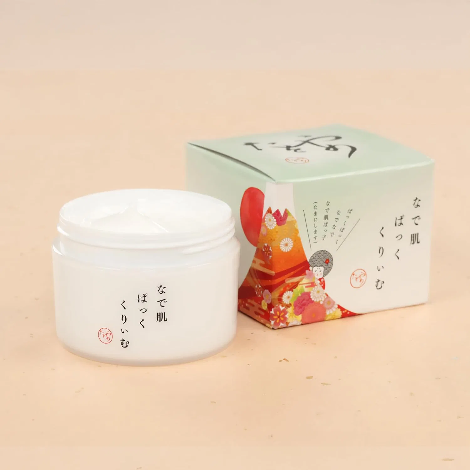 Крем для лица Kenkouhonpo — Дневной TAYAYAME NADE Skin Tightening белый, 120 г — фото 2