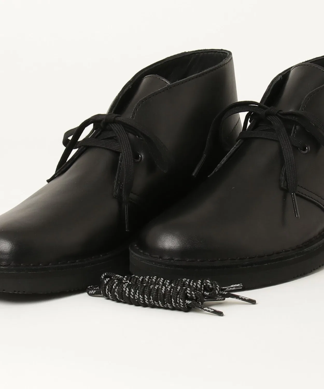Ботинки Desert Boot GTX Clarks на шнурках чёрные — фото 4