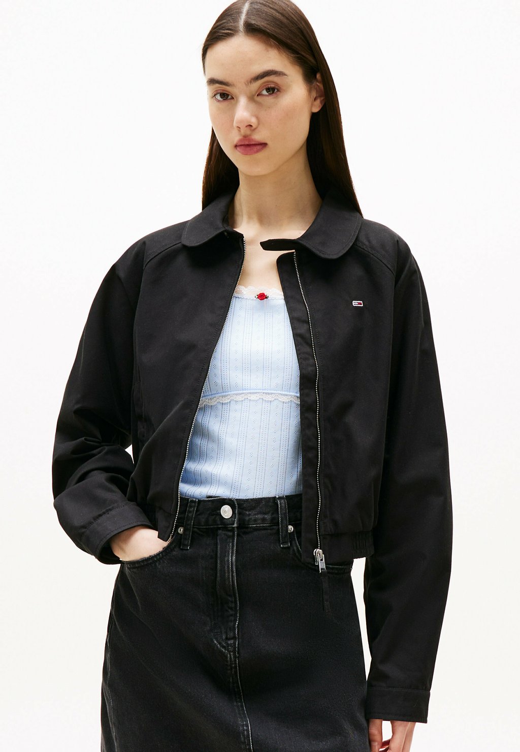 

Легкая куртка BADGE WATER REPELLENT Tommy Jeans, черный