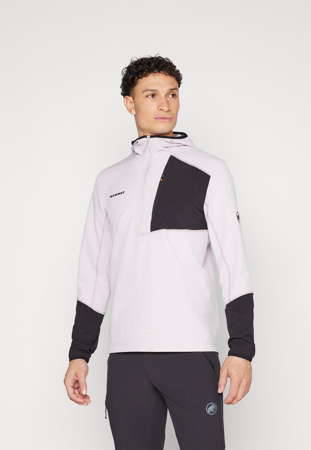 

Ветровка MADRIS LIGHT HALF ZIP HOODY MEN Mammut, светло-розовый