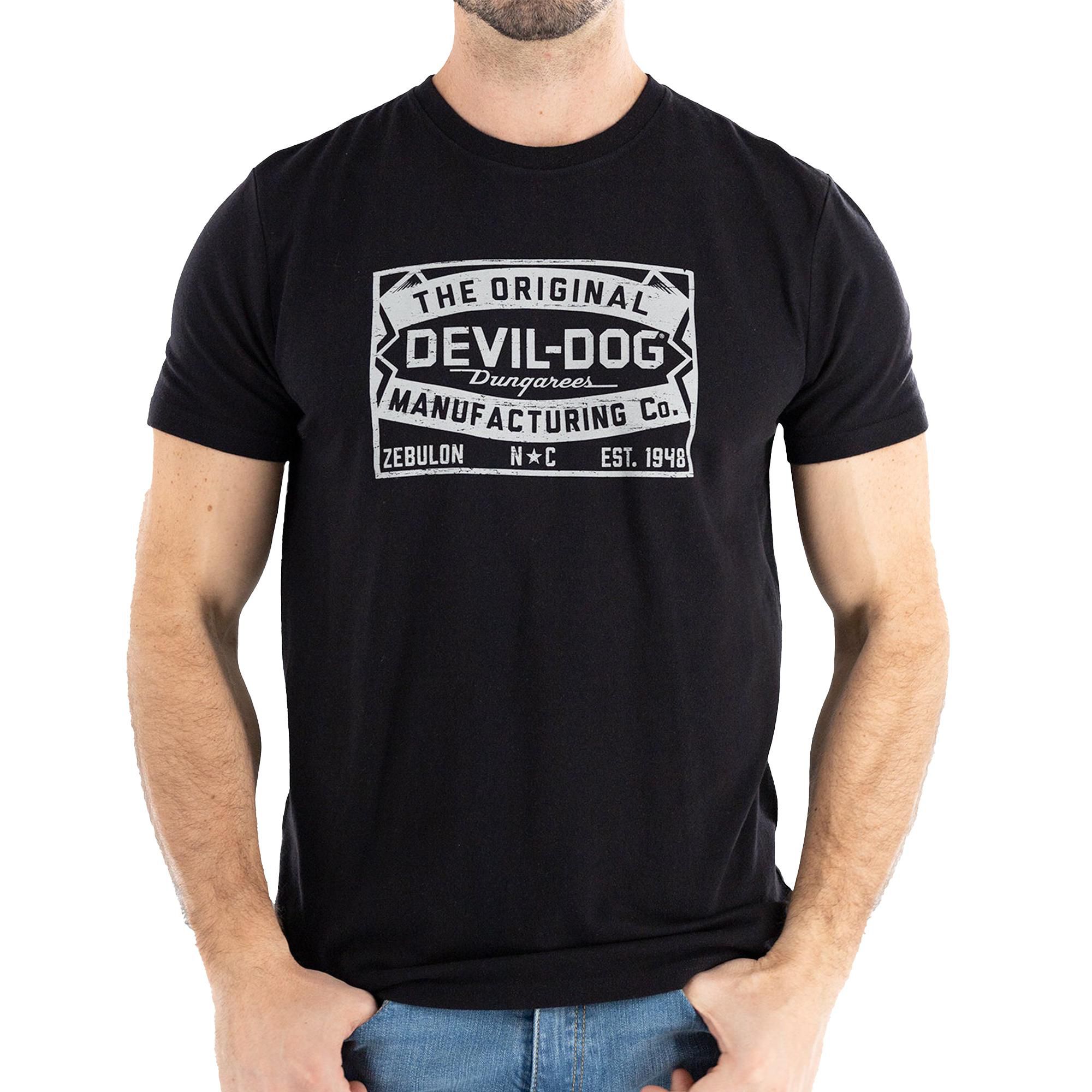 

Мужская футболка с коротким рукавом и нашивкой Devil-Dog Dungarees, Black, Черный, Мужская футболка с коротким рукавом и нашивкой Devil-Dog Dungarees, Black