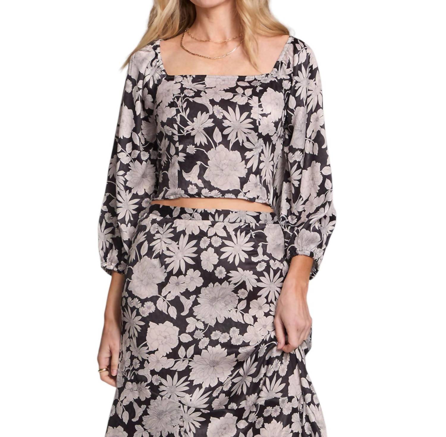 

Топ Maeven в цвете Satin Bloom Saltwater Luxe