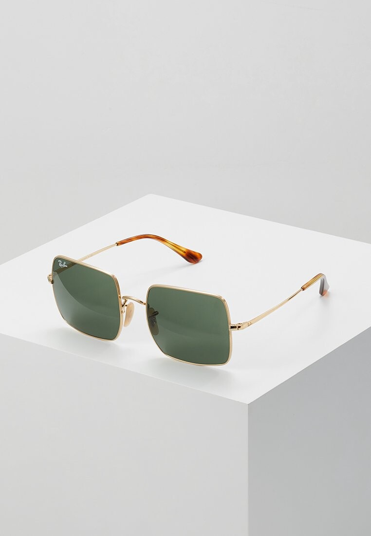 

Солнцезащитные очки Ray-Ban