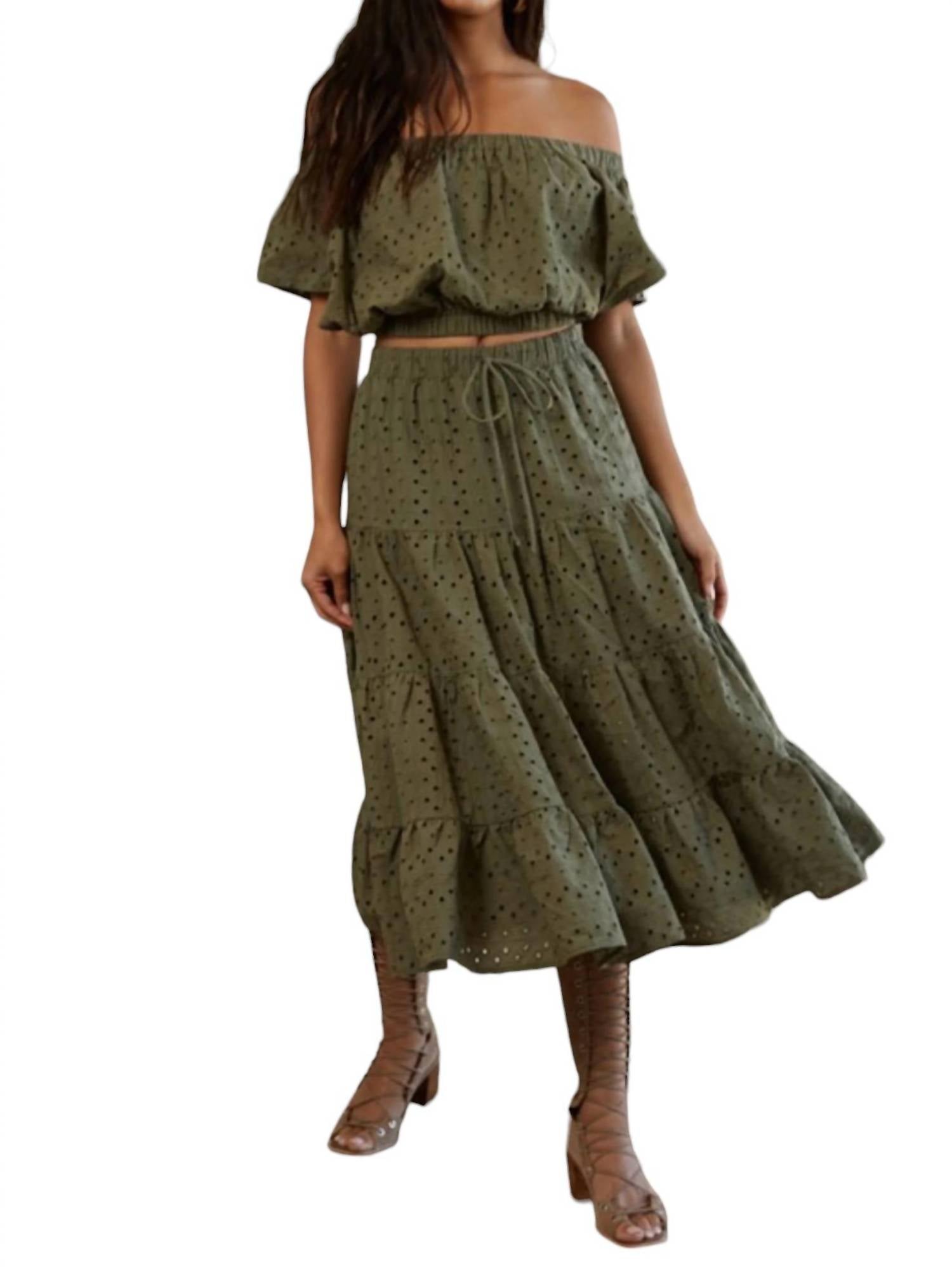 

Топ Emme Eyelet в цвете Moss By Together