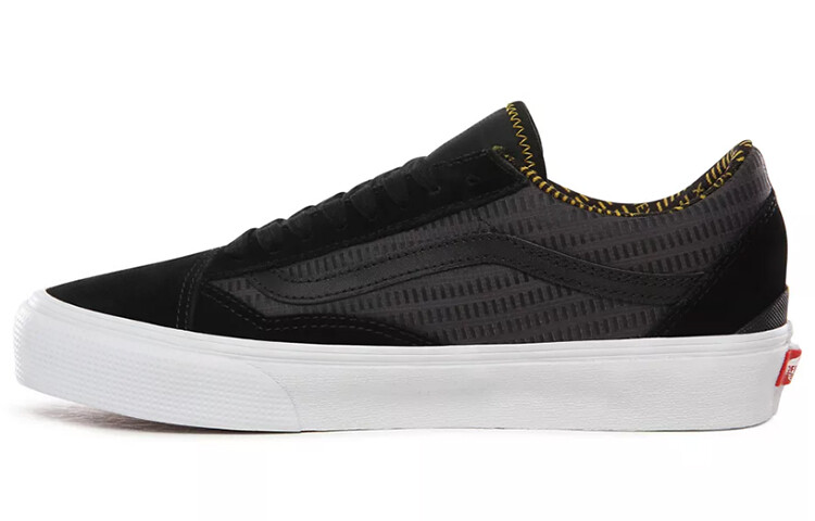 

Кроссовки Old Skool Vans GORE-TEX 'Black Lemon Chrome'