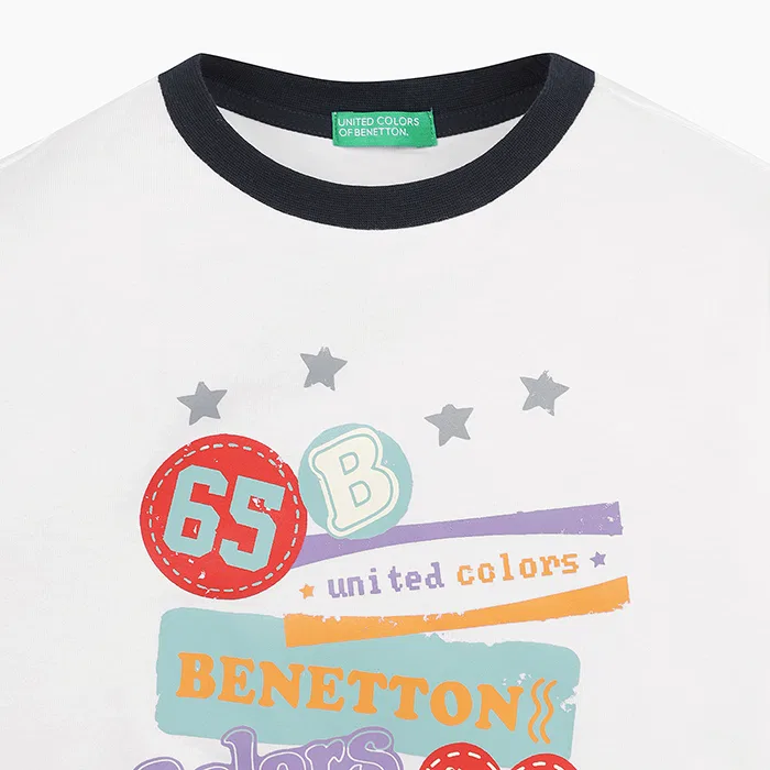 Детская укороченная футболка с графическим принтом белая от Benetton Kids — фото 3