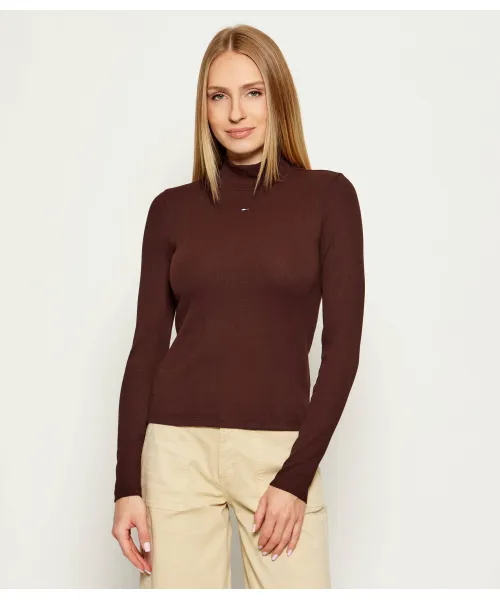 

Водолазка Essential Slim fit Tommy Jeans, коричневый