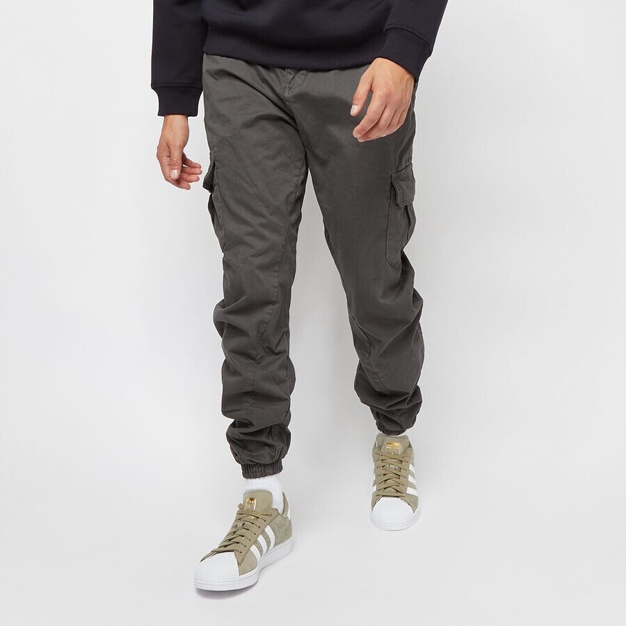 

Спортивные брюки карго Urban Classics, цвет blackbird