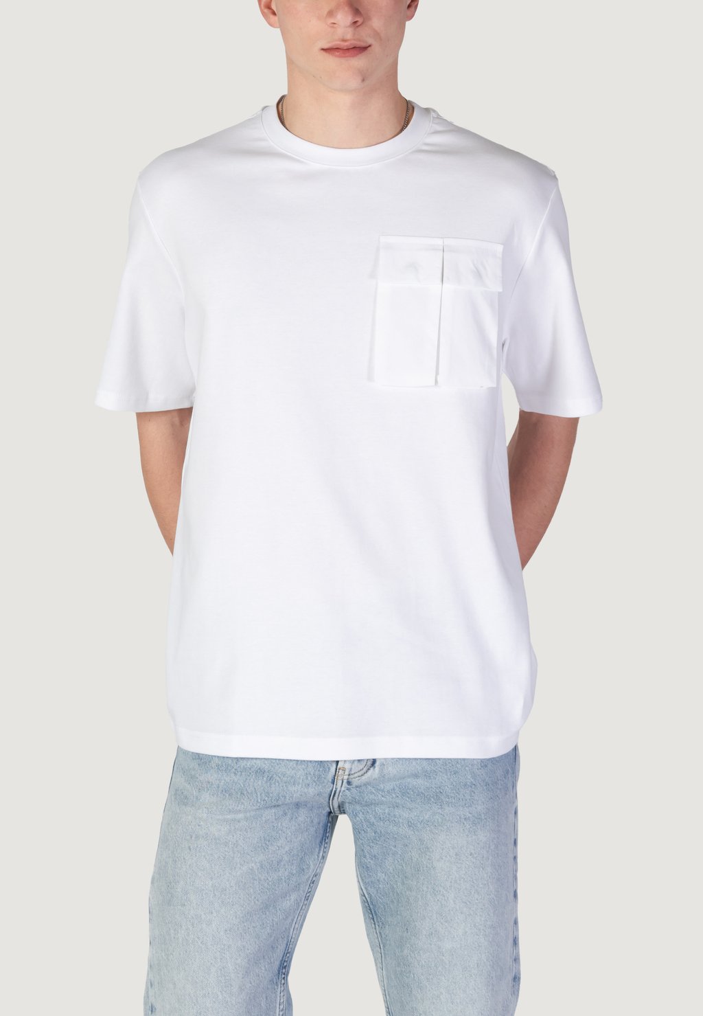 

Базовая футболка RELAXED FIT LOGO PRINT ON BACK COLLAR Antony Morato, белый