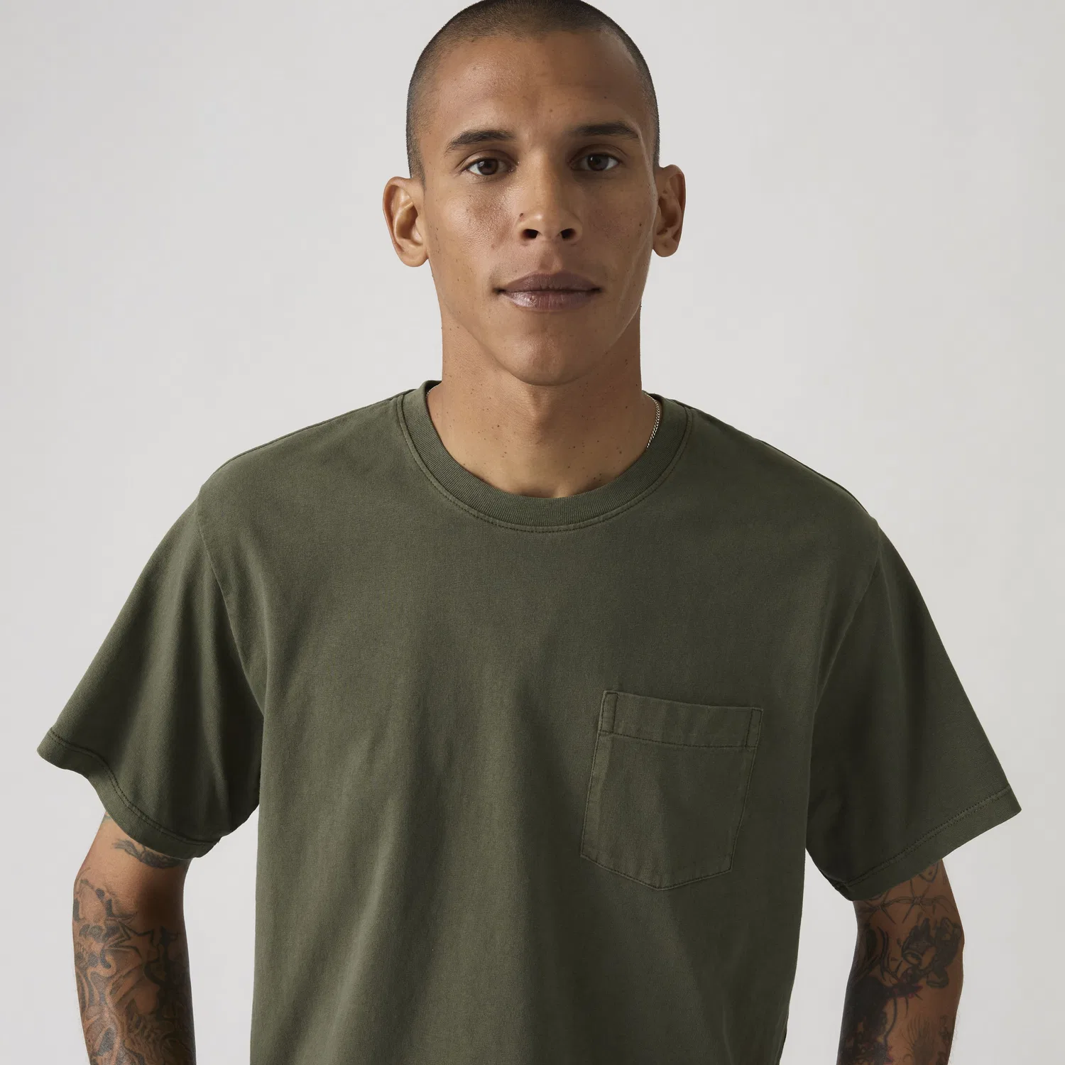 Футболка Essential Pocket Garment Dye Levi's, Green — фото 2