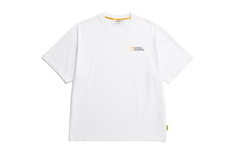 

Футболка Unisex Crew Neck тонкая прямая посадка NATIONAL GEOGRAPHIC, белый белый