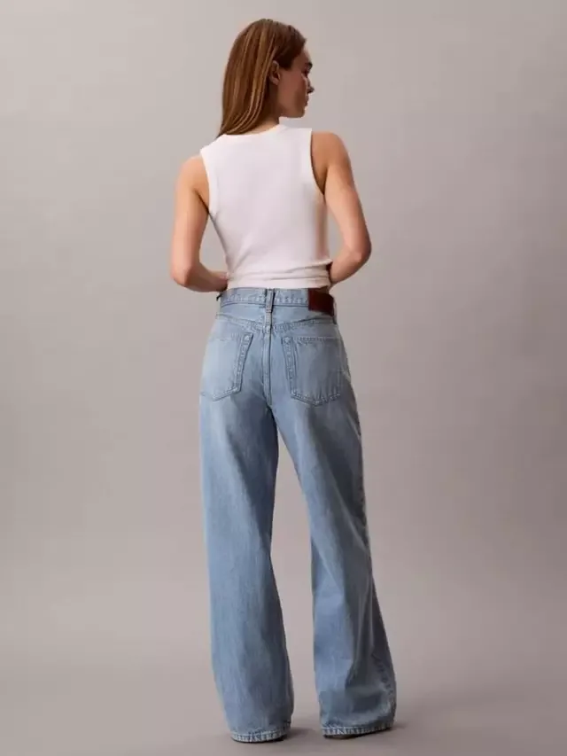 Джинсы с высокой посадкой и широкими штанинами, синие Calvin Klein — фото 4