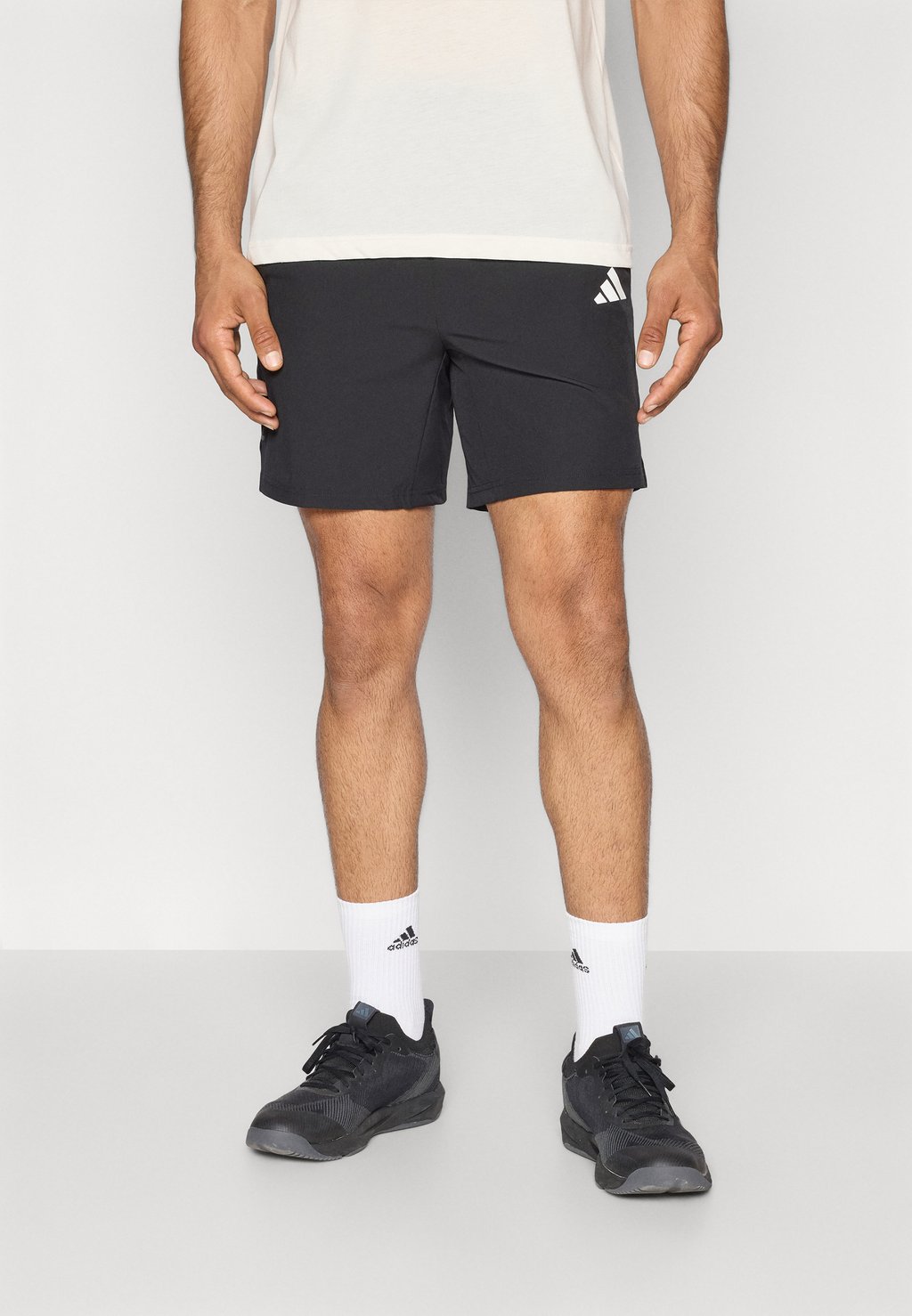 

Спортивные шорты GYM SHORT Adidas Performance, черный