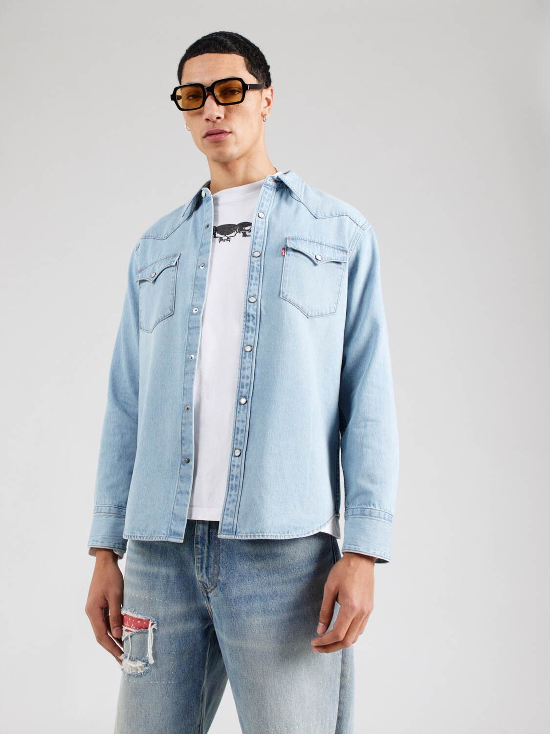 LEVI'S  Рубашка на пуговицах Regular Fit 'Barstow Western Standard Fit Shirt' в светло-голубом цвете — фото 3