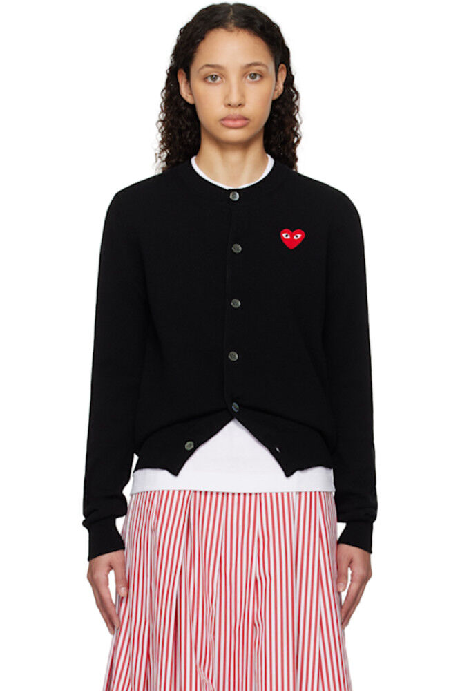 

Кардиган с черными красными сердечками COMME des GARÇONS PLAY
