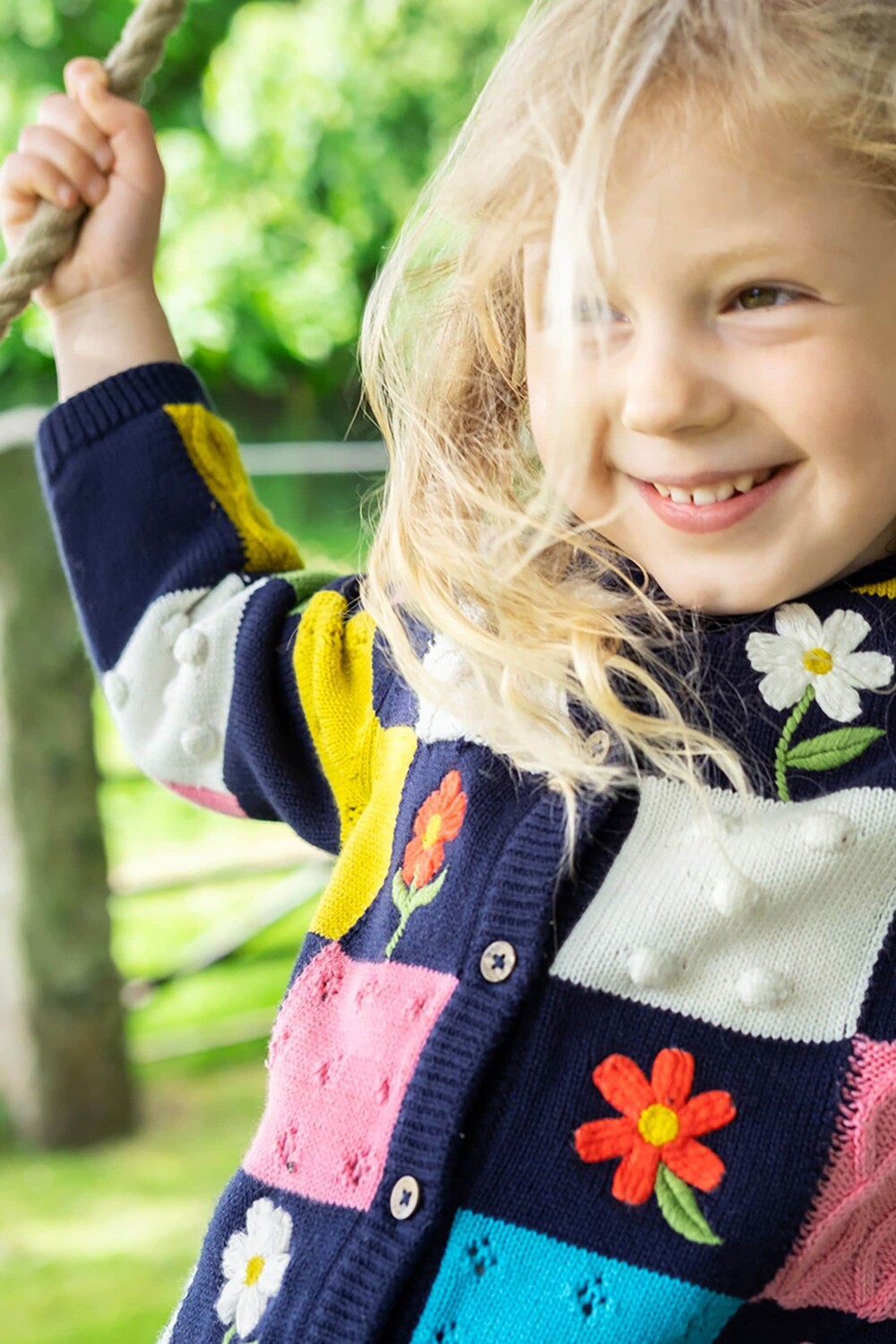 

Лоскутный кардиган с цветочной аппликацией Frugi, мультиколор