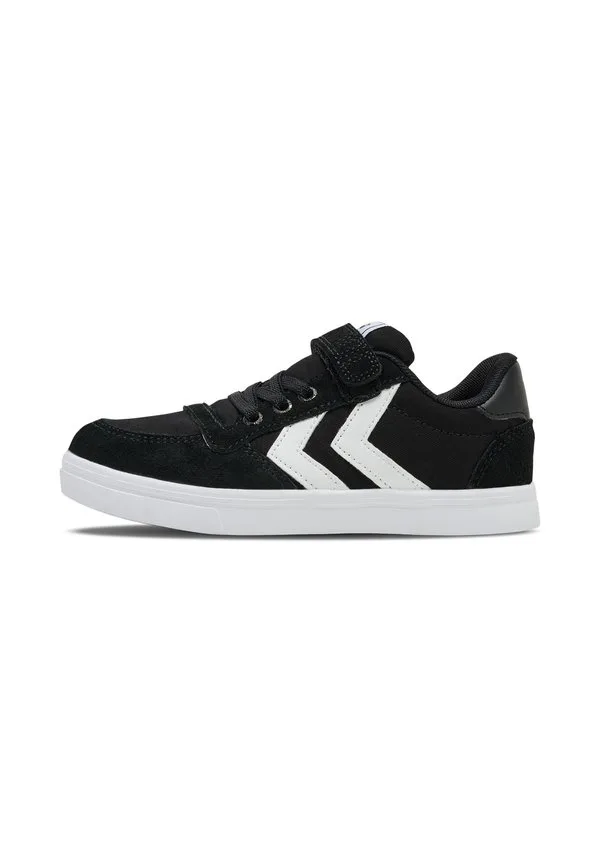 Кроссовки slimmer stadil low jr Hummel, Black