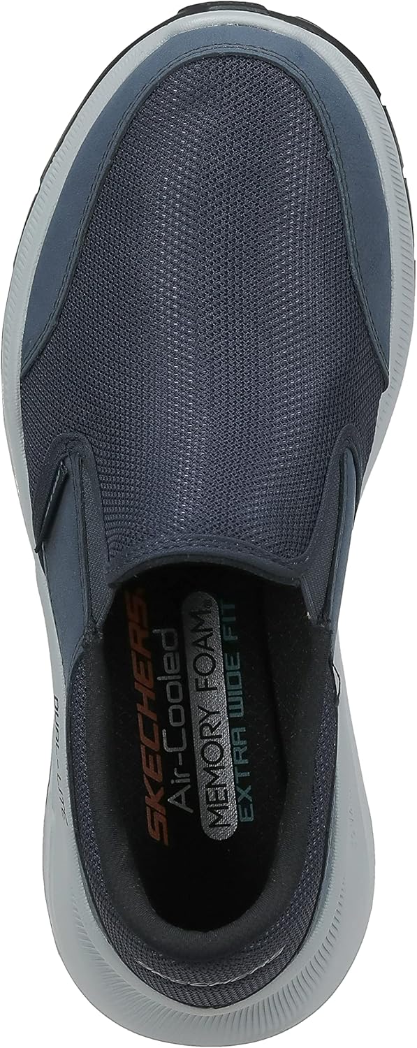 Мужские кроссовки Skechers Relaxed Fit: Equalizer 5.0 - Persistable, синие, размер 7,5 XW — фото 2