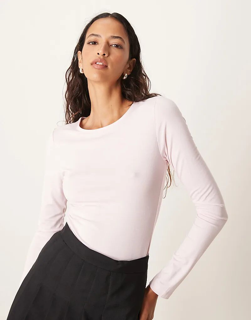 

Мягкий трикотажный топ Gina Tricot с длинными рукавами и круглым вырезом розового цвета